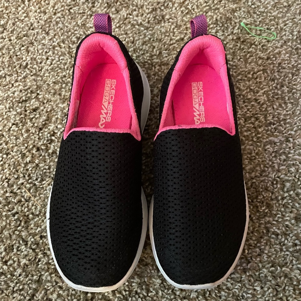 Sketchers Goga Max Kids sz 11